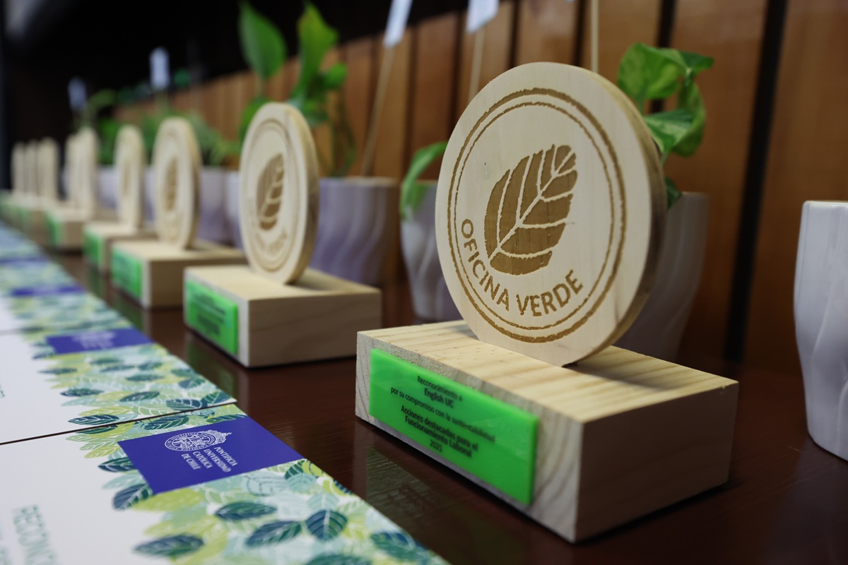 Oficina Verde UC distingue a sus oficinas 2025 y fortalece una red por la sustentabilidad